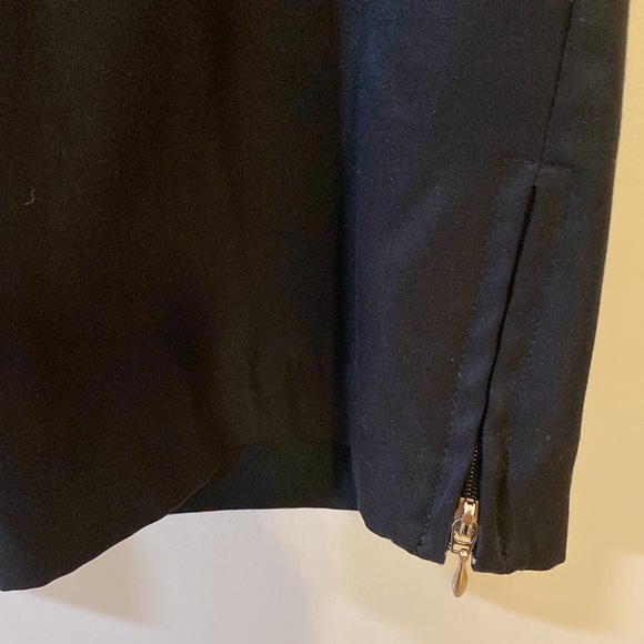 Bette & Court Golf Capris Sz 10 Black - Picture 3 of 7